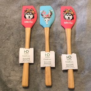 🆕 BOHO Chic HD Designs Silicone Bamboo Spatula Turquoise Blue Deer Kitchen Wear